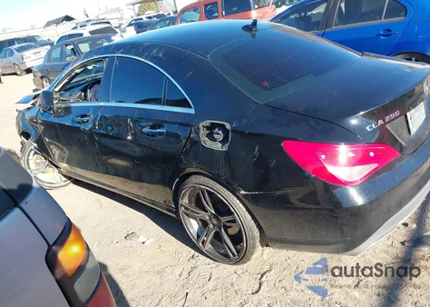 2017 Mercedes-Benz Cla 250 z USA, uszkodzony, nr VIN WDDSJ4EB5HN485344